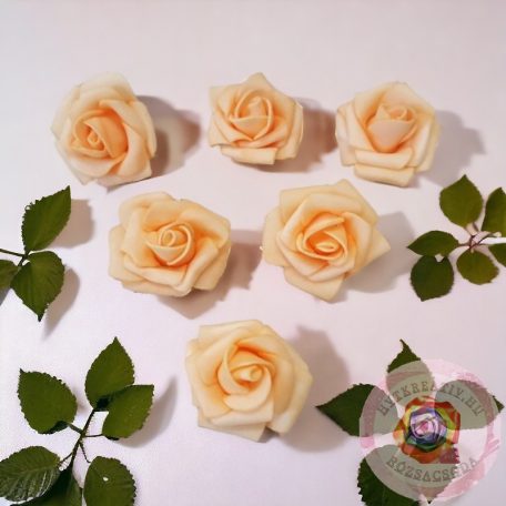 Polifoam rózsafej 4 cm barack